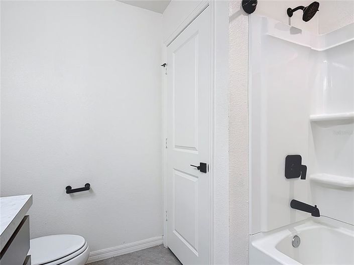 Image No.16-4 Bed Property for sale