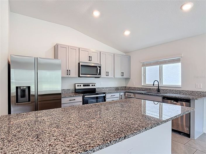 Image No.5-4 Bed Property for sale