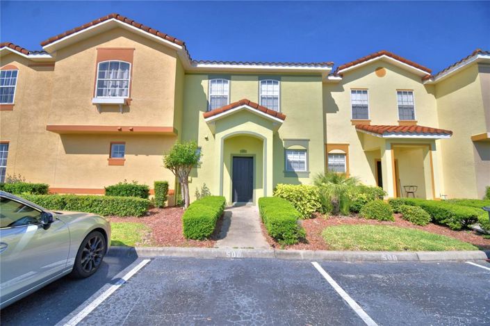 Image No.1-3 Bed Townhouse for sale