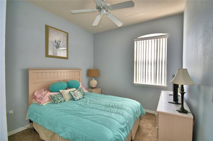 Image No.25-3 Bed Townhouse for sale