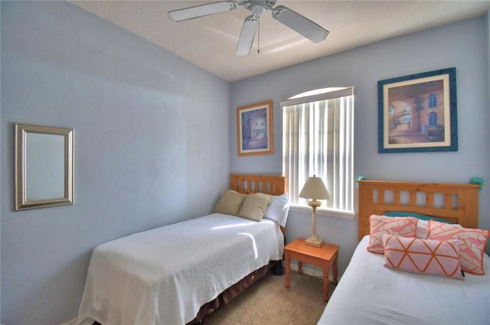 Image No.30-3 Bed Townhouse for sale