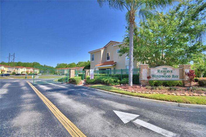 Image No.45-3 Bed Townhouse for sale