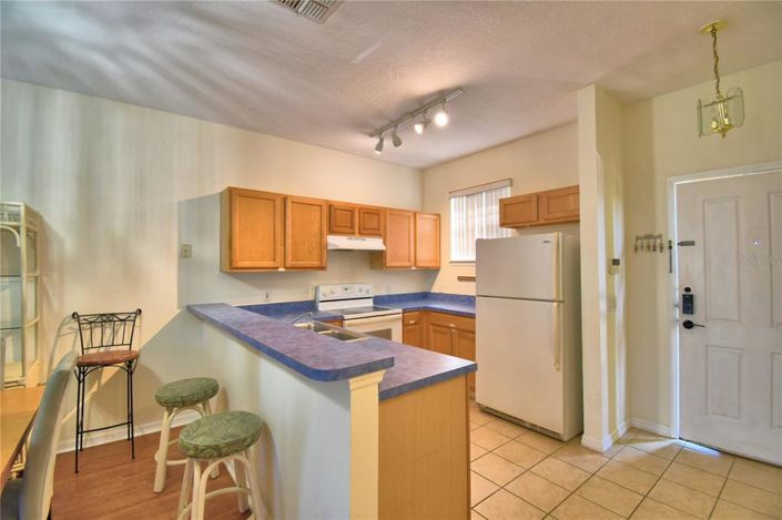 Image No.6-3 Bed Townhouse for sale