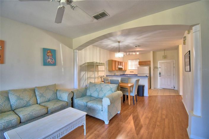 Image No.9-3 Bed Townhouse for sale