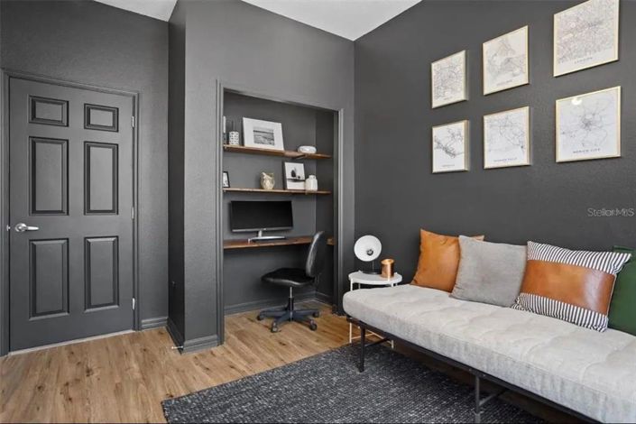 Image No.15-3 Bed Townhouse for sale