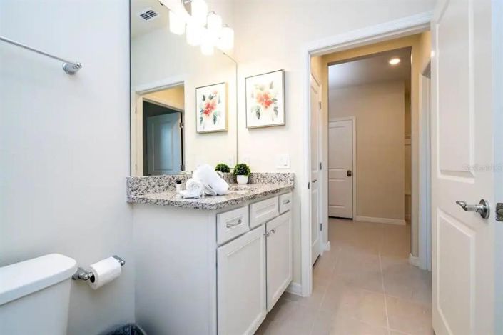 Image No.20-5 Bed Townhouse for sale