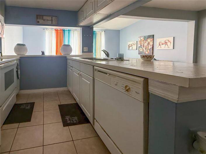 Image No.5-3 Bed Townhouse for sale