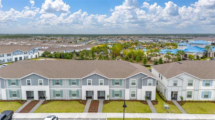 Image No.51-5 Bed Townhouse for sale