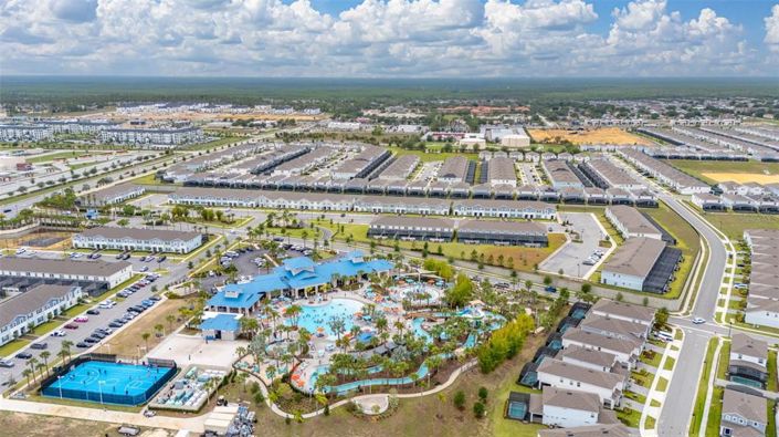 Image No.62-5 Bed Townhouse for sale