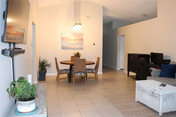 Image No.9-Propriété de 5 chambres à vendre à Clermont