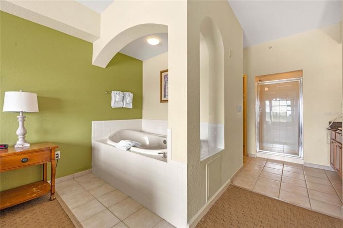 Image No.27-3 Bed Property for sale