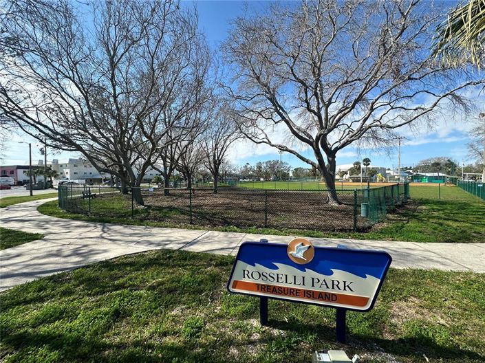 Image No.44-4 Bed Property for sale