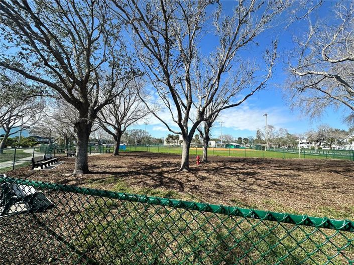 Image No.45-4 Bed Property for sale