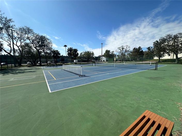 Image No.46-4 Bed Property for sale