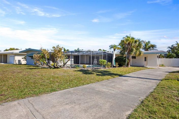 Image No.7-4 Bed Property for sale