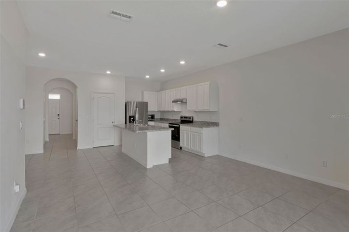 Image No.10-3 Bed Townhouse for sale