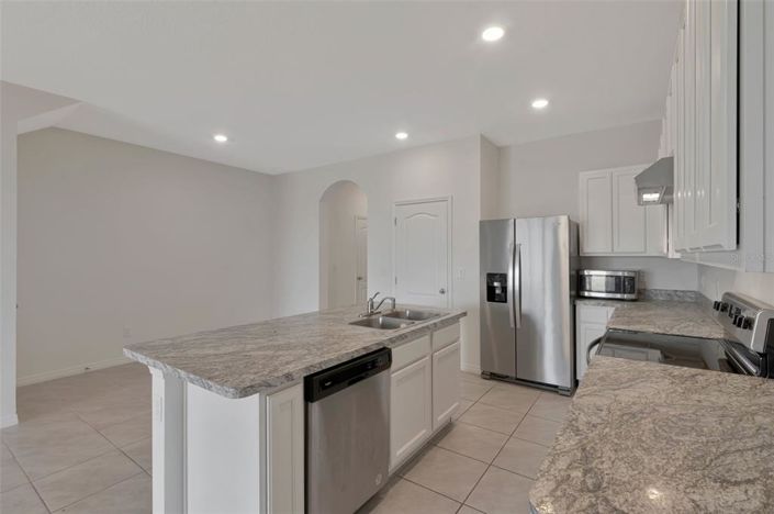 Image No.11-3 Bed Townhouse for sale