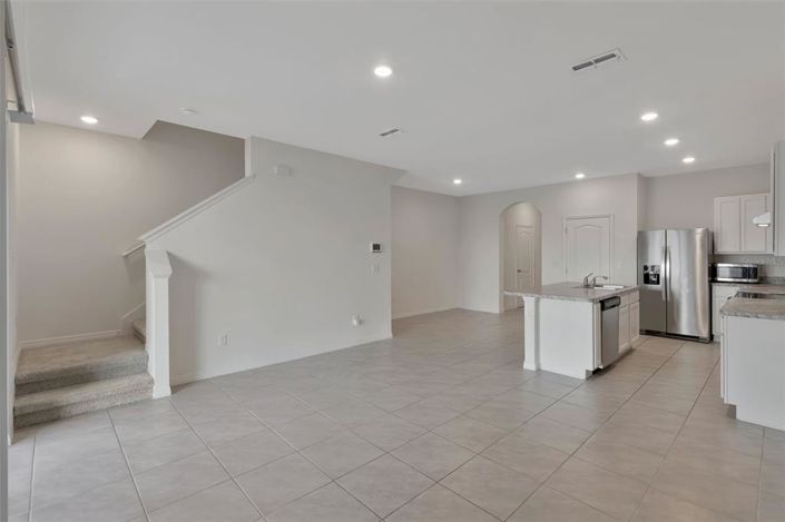 Image No.17-3 Bed Townhouse for sale