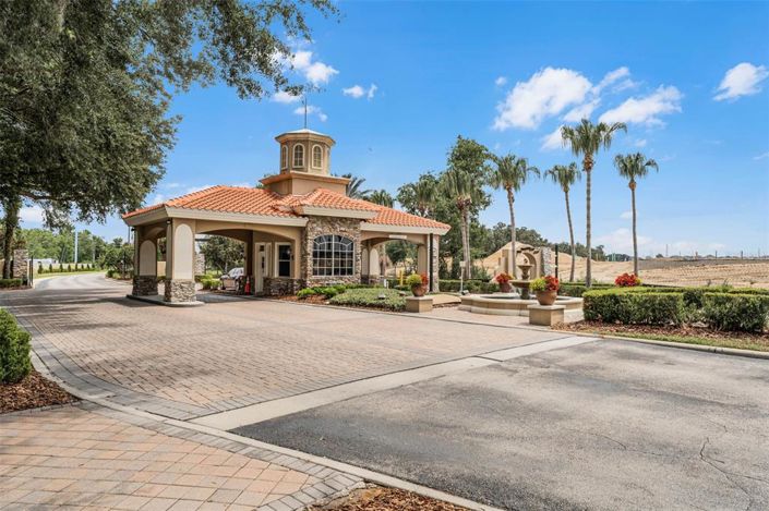 Image No.29-3 Bed Townhouse for sale