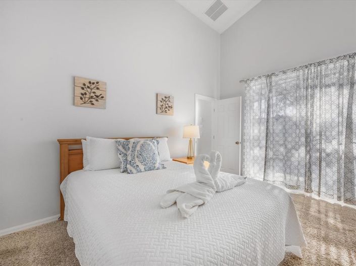 Image No.28-4 Bed Property for sale