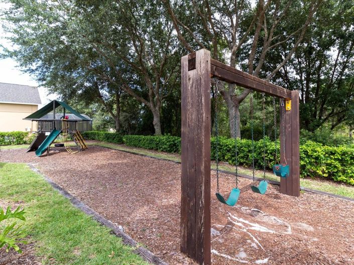 Image No.51-4 Bed Property for sale