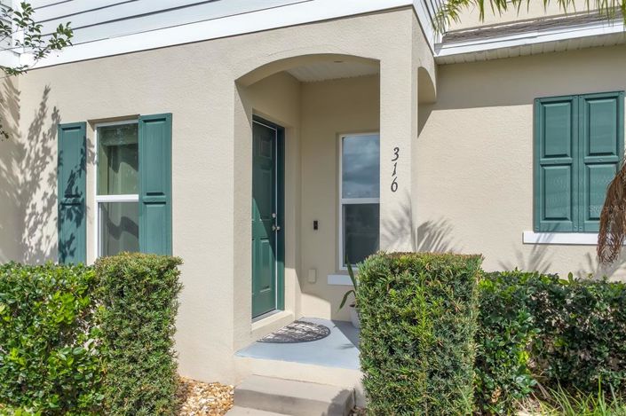 Image No.1-3 Bed Townhouse for sale