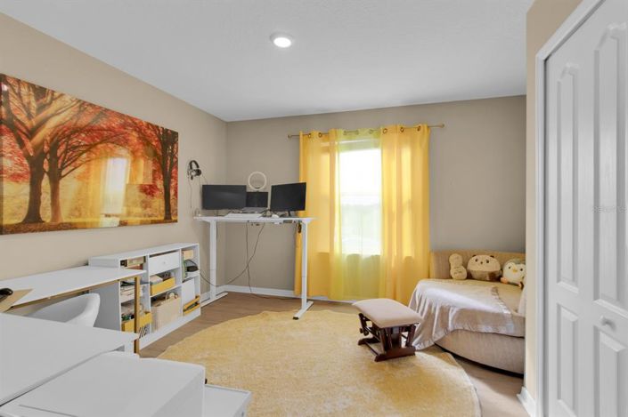 Image No.26-3 Bed Townhouse for sale