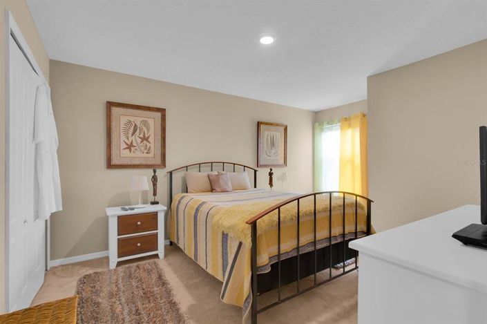 Image No.28-3 Bed Townhouse for sale