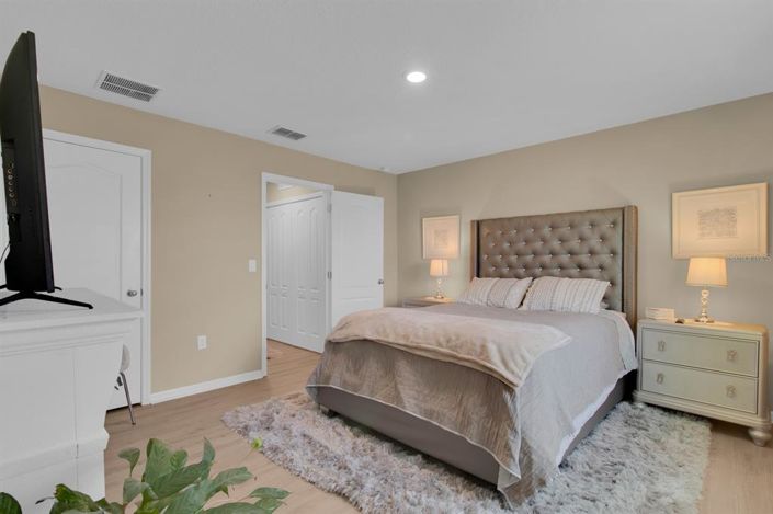 Image No.33-3 Bed Townhouse for sale