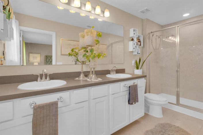 Image No.35-3 Bed Townhouse for sale