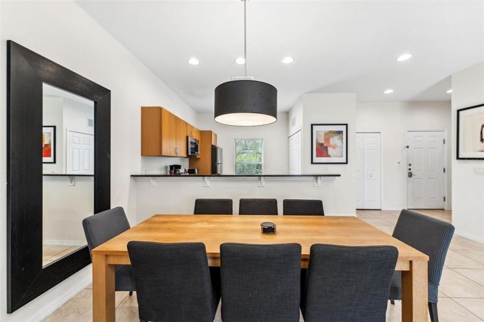 Image No.20-3 Bed Townhouse for sale