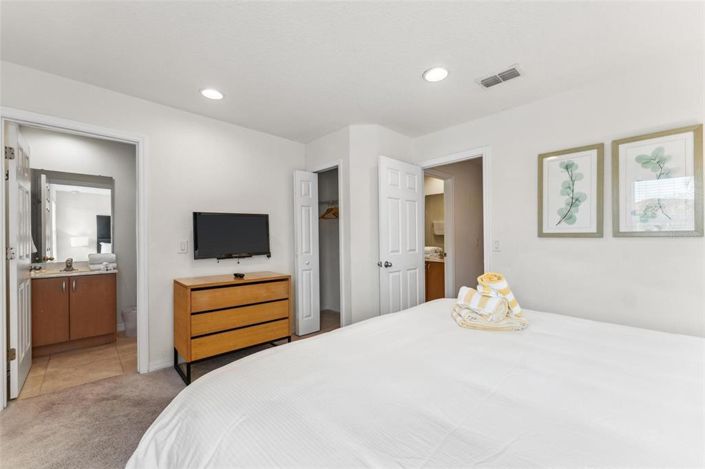 Image No.25-3 Bed Townhouse for sale