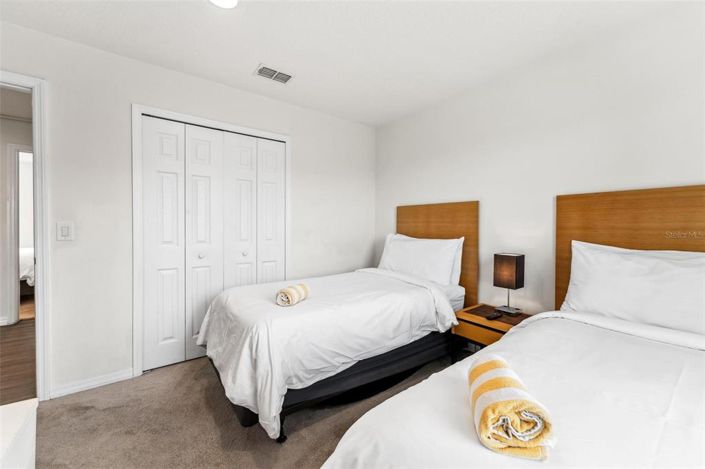 Image No.31-3 Bed Townhouse for sale