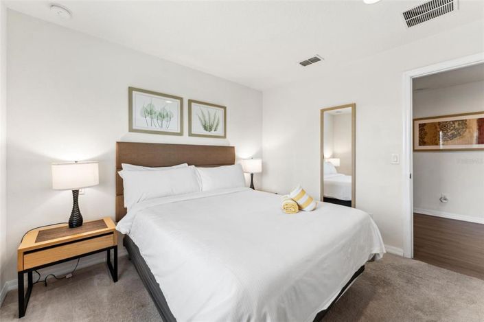 Image No.34-3 Bed Townhouse for sale