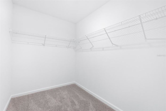 Image No.20-3 Bed Townhouse for sale