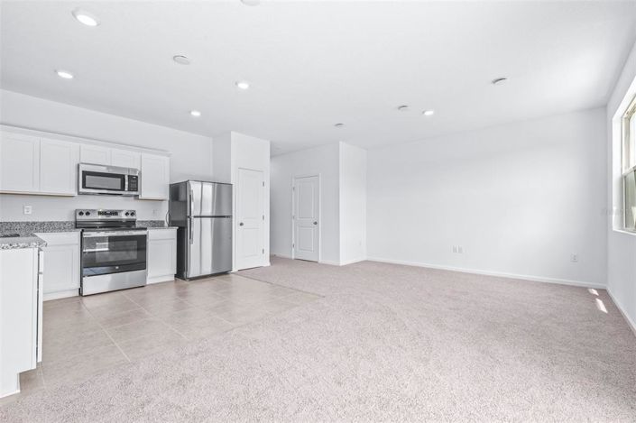 Image No.8-3 Bed Townhouse for sale