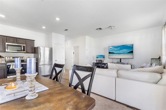 Image No.11-3 Bed Townhouse for sale