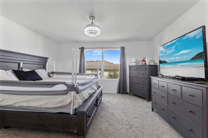 Image No.14-3 Bed Townhouse for sale