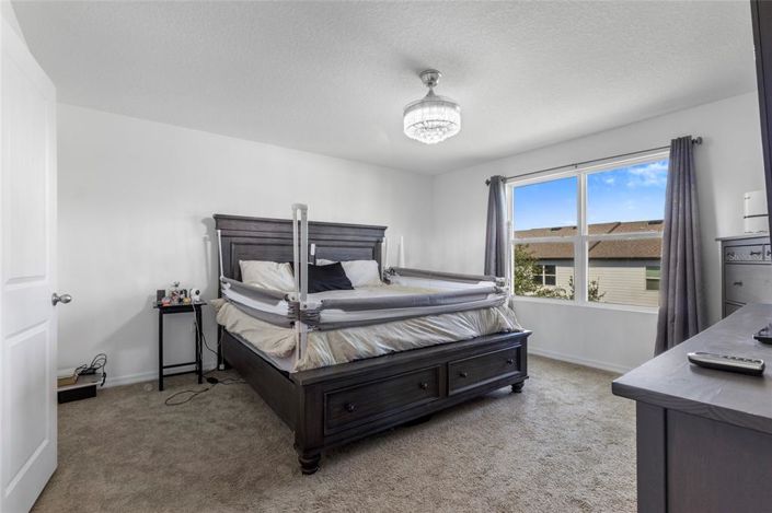 Image No.15-3 Bed Townhouse for sale