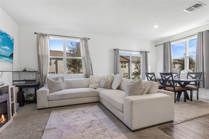 Image No.5-3 Bed Townhouse for sale