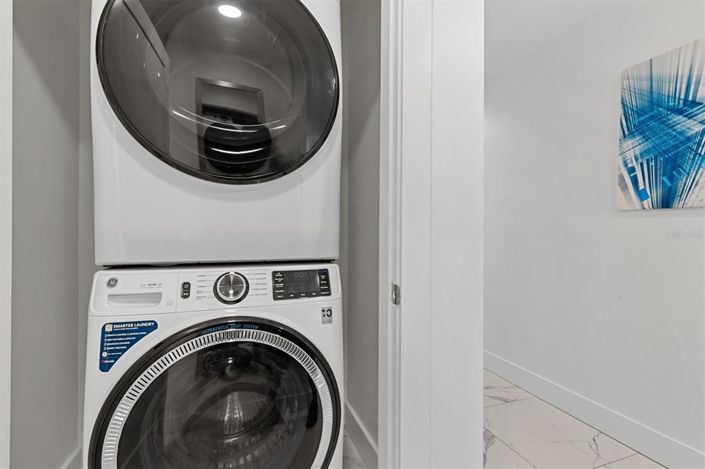 Image No.26-2 Bed Property for sale