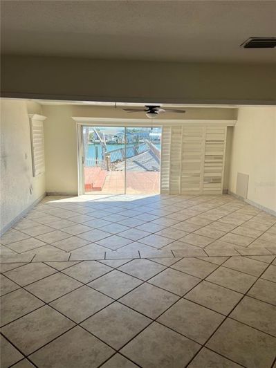 Image No.25-Propriété de 2 chambres à vendre à Floride