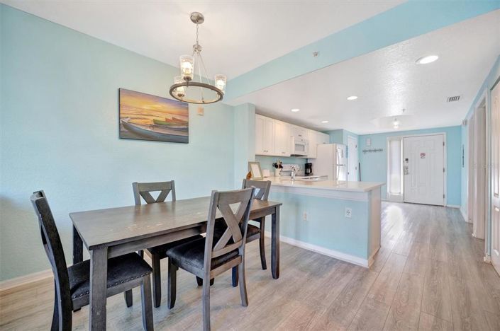 Image No.18-2 Bed Property for sale