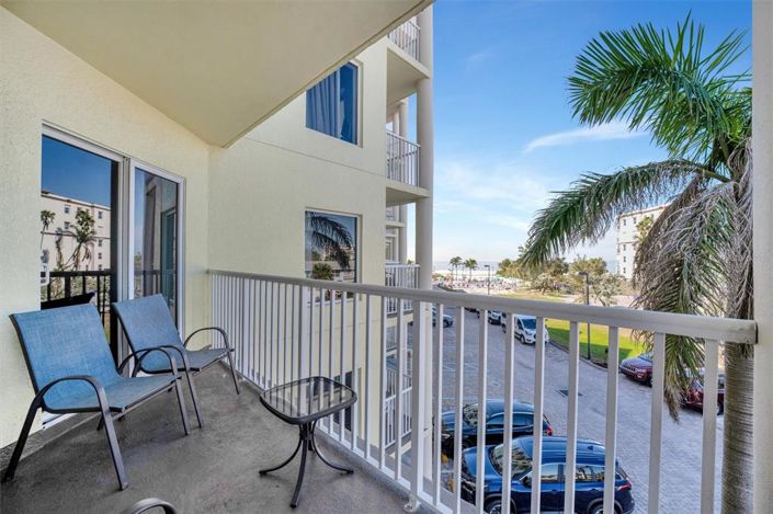 Image No.20-2 Bed Property for sale