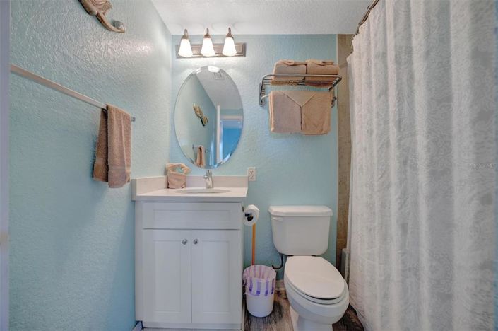 Image No.26-2 Bed Property for sale