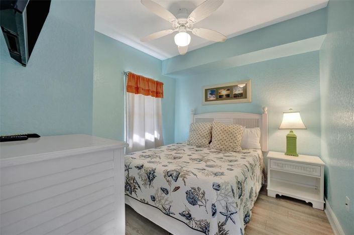 Image No.29-2 Bed Property for sale