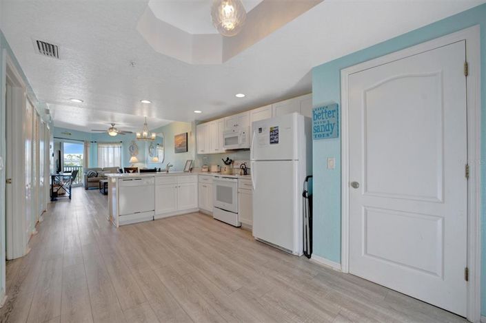 Image No.5-2 Bed Property for sale