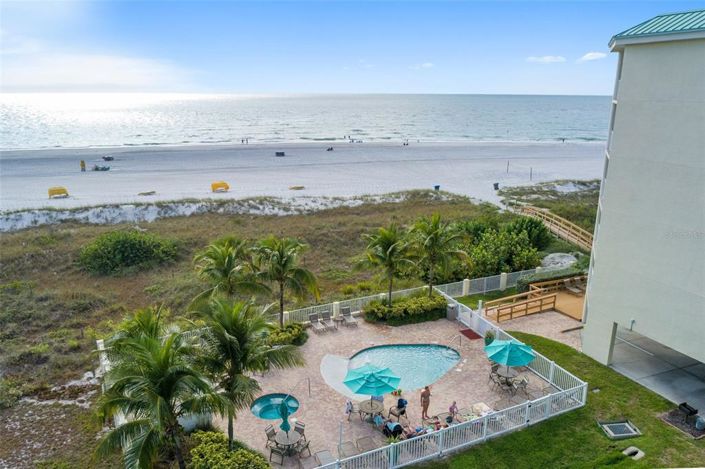 Image No.54-2 Bed Property for sale