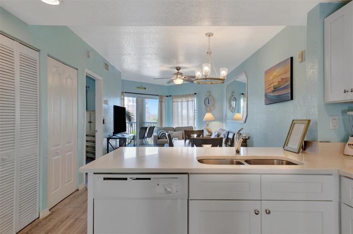 Image No.9-2 Bed Property for sale