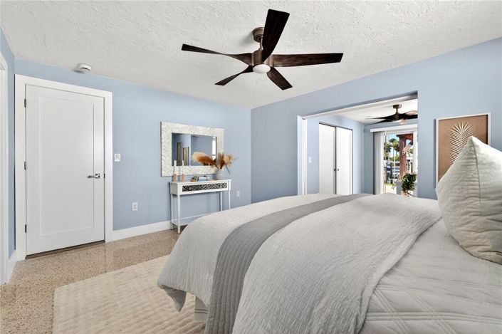 Image No.17-3 Bed Property for sale